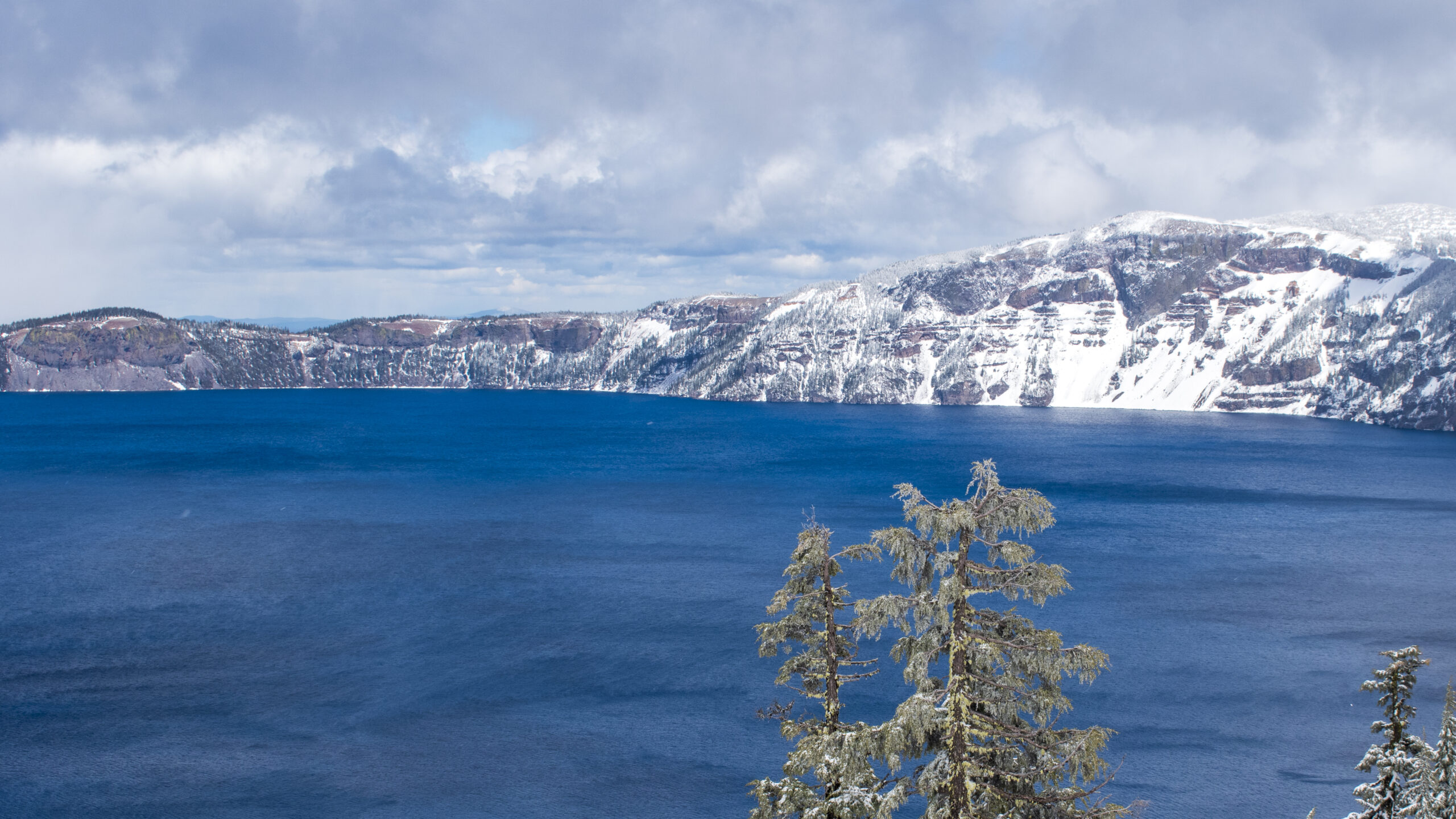 Crater-Lake-12-scaled Nature's Masterpiece: Crater Lake's Colors Will Make You Question Reality