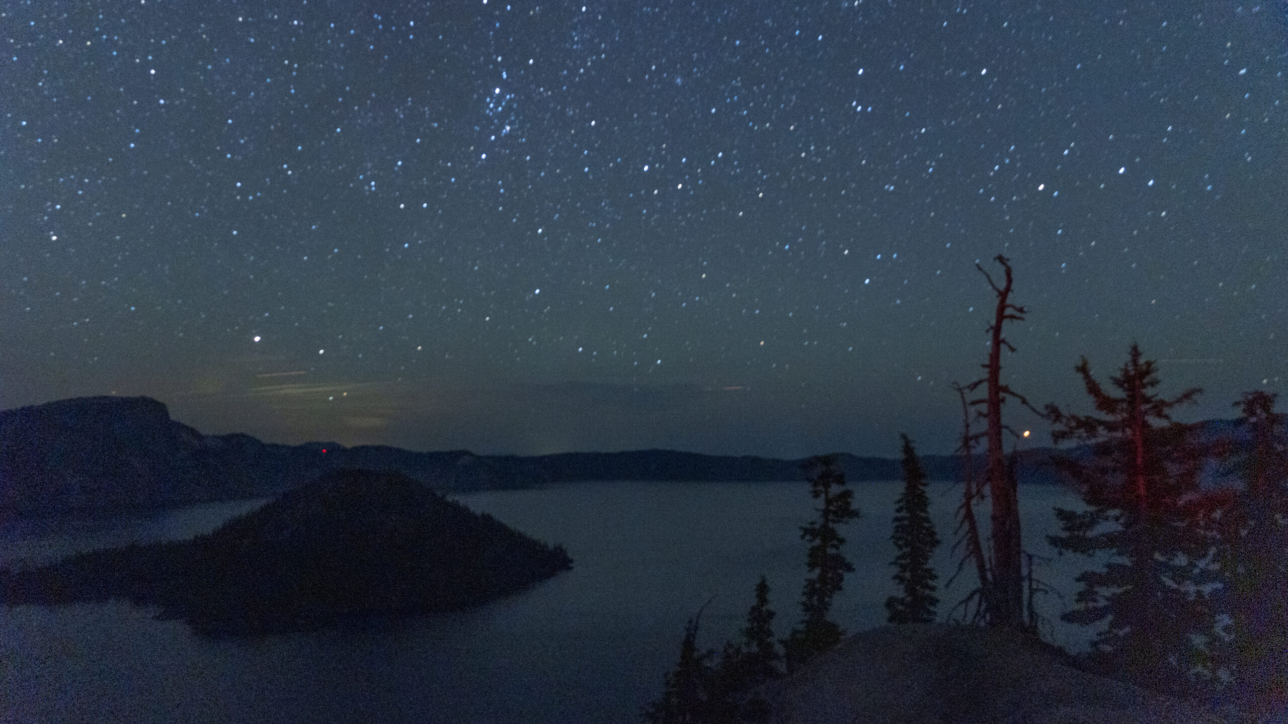 Crater-Lake-36-scaled Nature's Masterpiece: Crater Lake's Colors Will Make You Question Reality